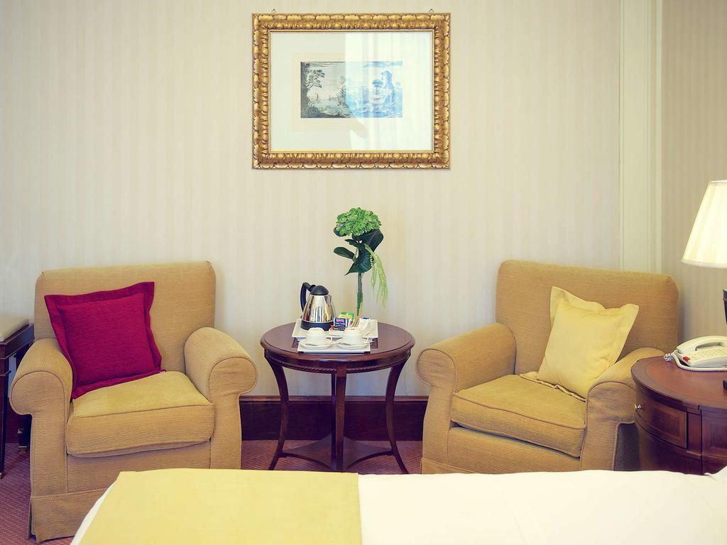 Excelsior Palace Hotel 4*
